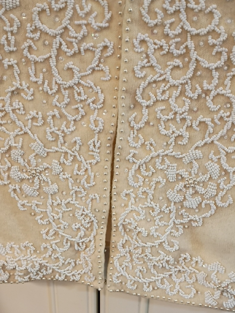 Vintage Cream Beaded Cropped Cardigan - Picture 4 of 11